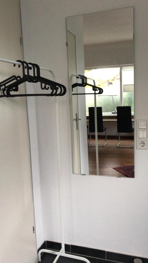 Grosses, Helles Apartement - Naehe Marburg & Giessen Homestay Fronhausen