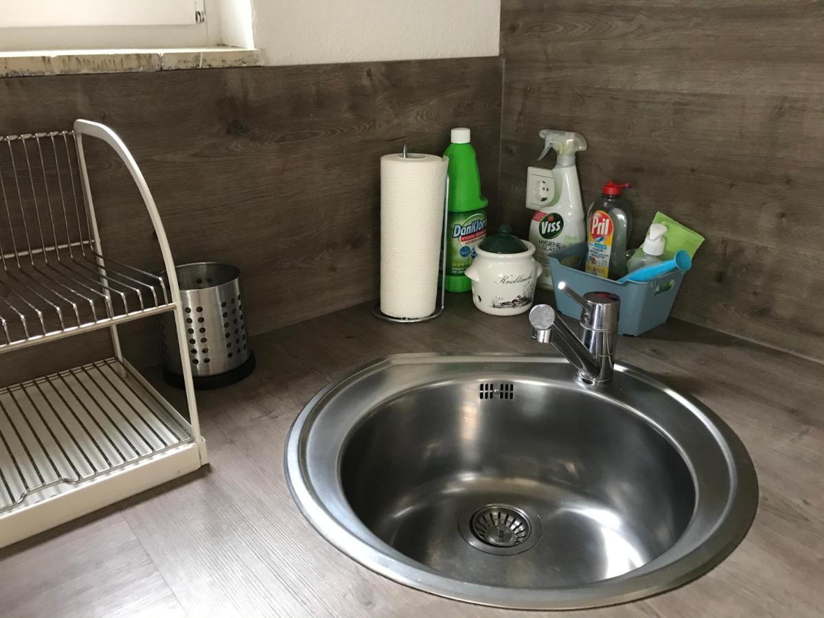 Homestay Grosses, Helles Apartement - Naehe Marburg & Giessen *